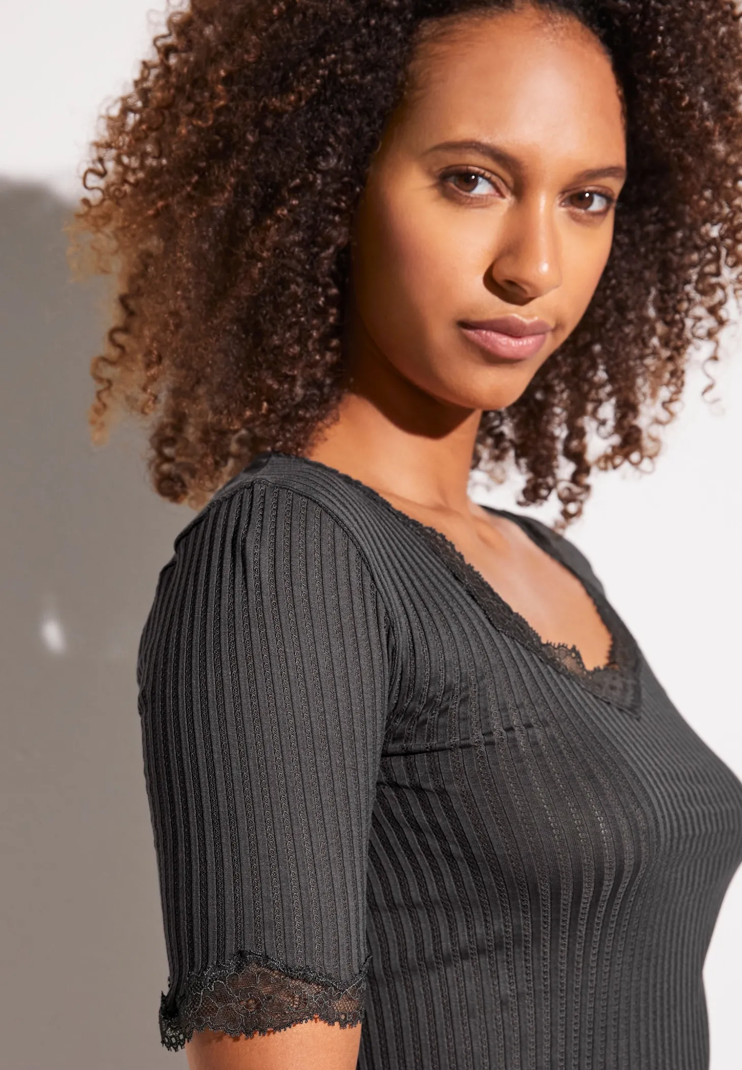 Femme Zimmerli Maude PrivéT-Shirt à manches courtes - graphite grey