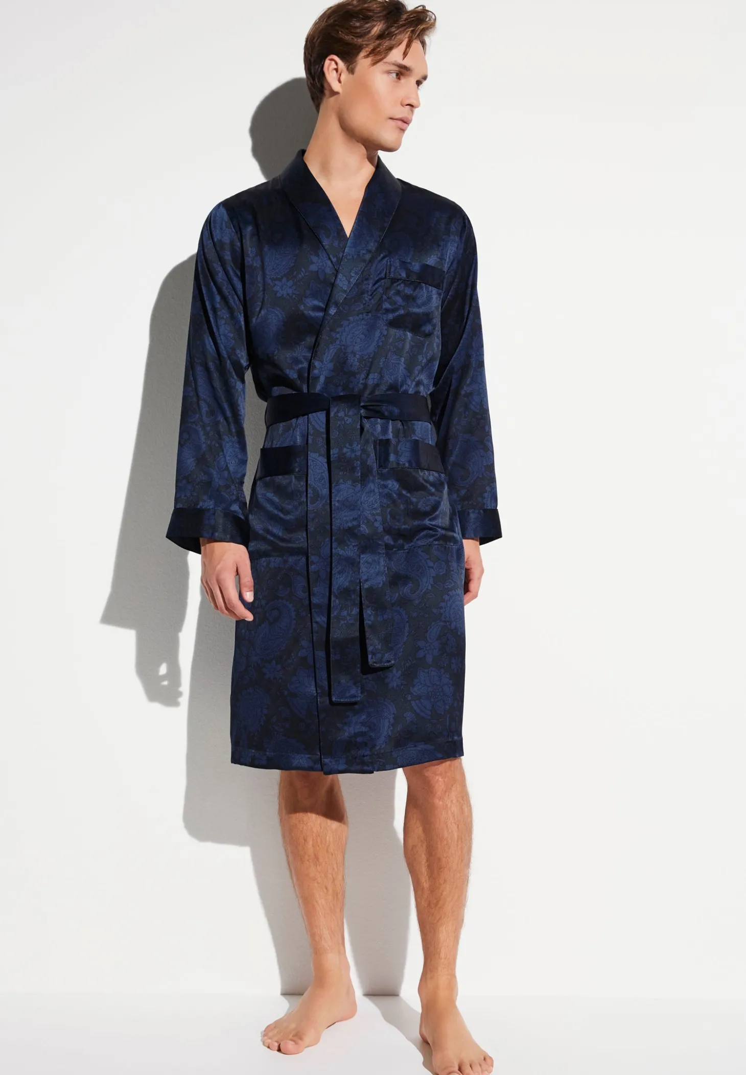 Homme Zimmerli Silk NightwearRobe de chambre longue - paisley dark blue