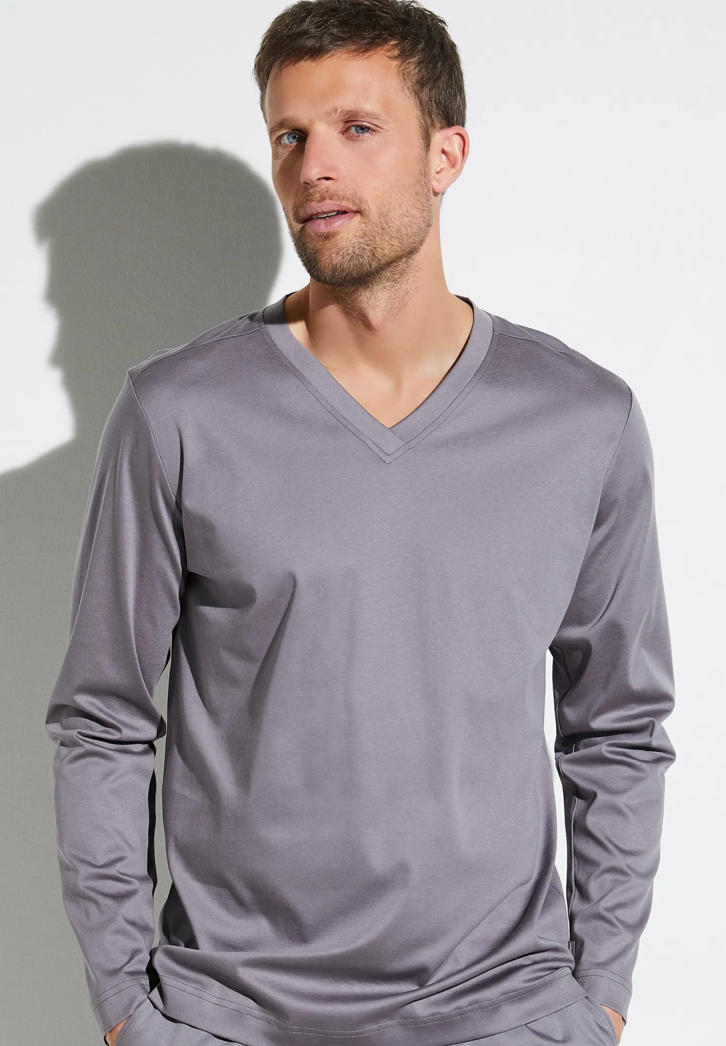 Homme Zimmerli Supreme Green CottonT-Shirt à manches longues col en V - grey